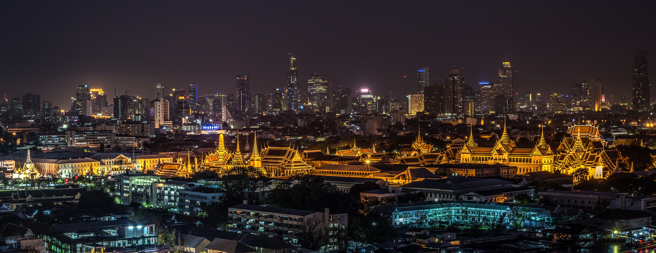 Bangkok Grand Palace at Night